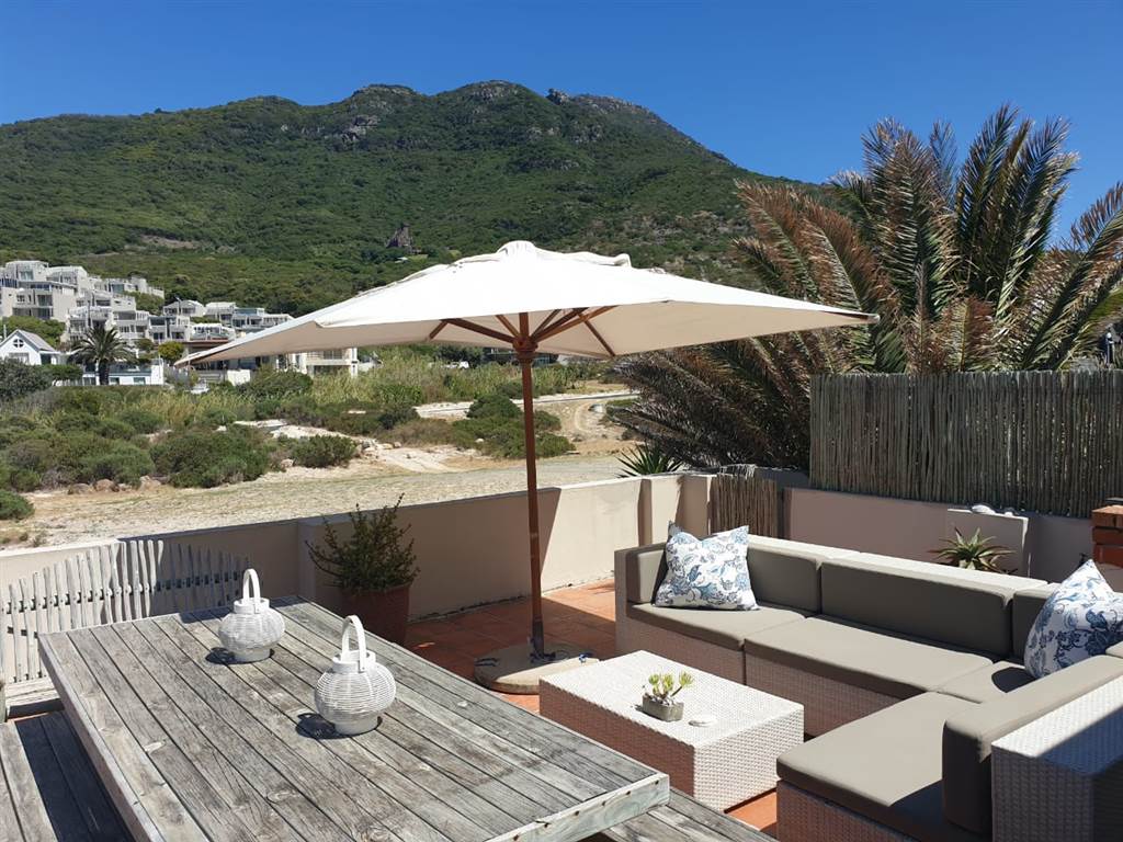 5 Bed House in Hout Bay and surrounds photo number 7
