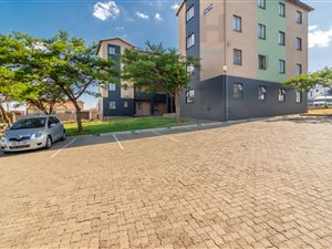 2 Bed Apartment in Fleurhof