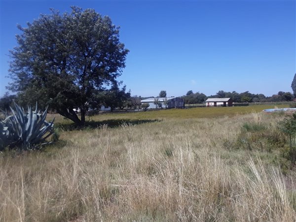 1 ha Land available in Walkers Fruit Farms