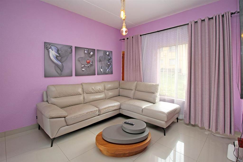3 Bed Apartment in Princess AH photo number 6