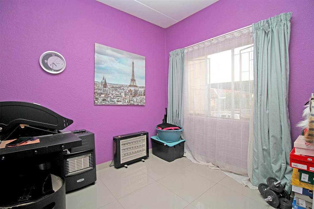 3 Bed Apartment in Princess AH photo number 18