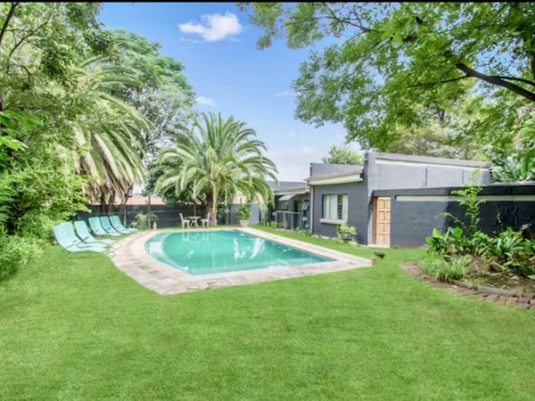 4 Bedroom House 4 Bedroom House