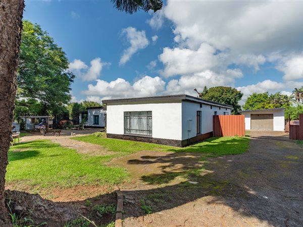 3 Bedroom House 3 Bedroom House