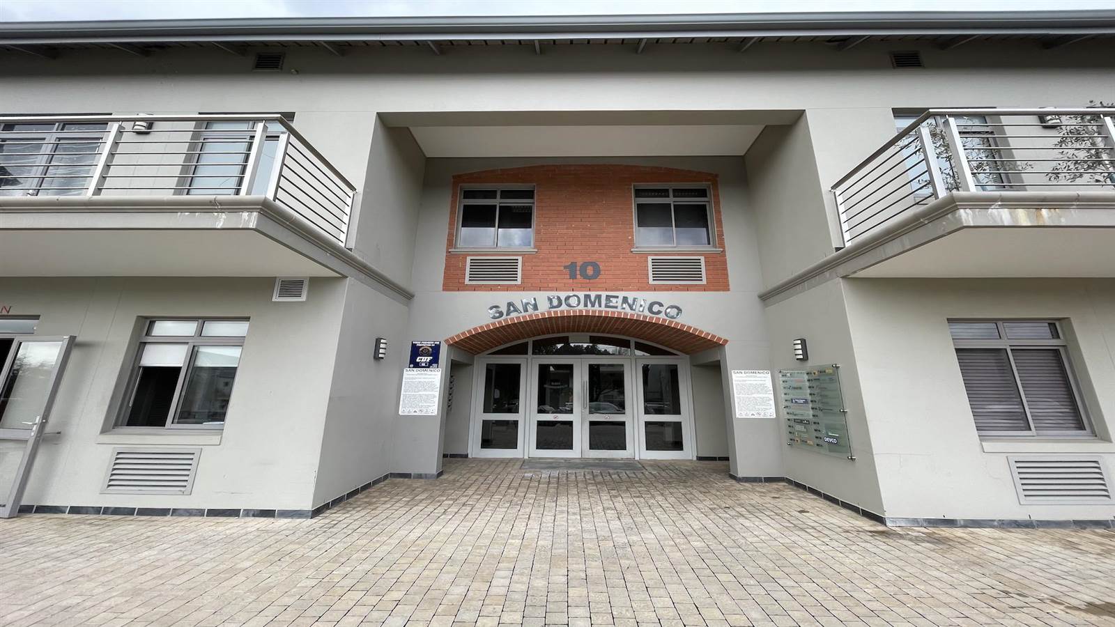 75  m² Commercial space in Durbanville Central photo number 1