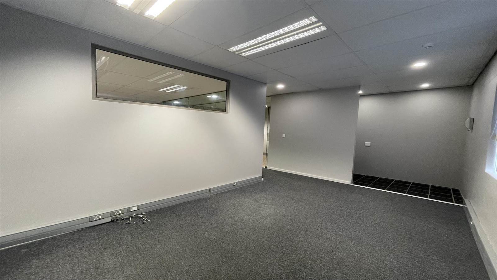 75  m² Commercial space in Durbanville Central photo number 6