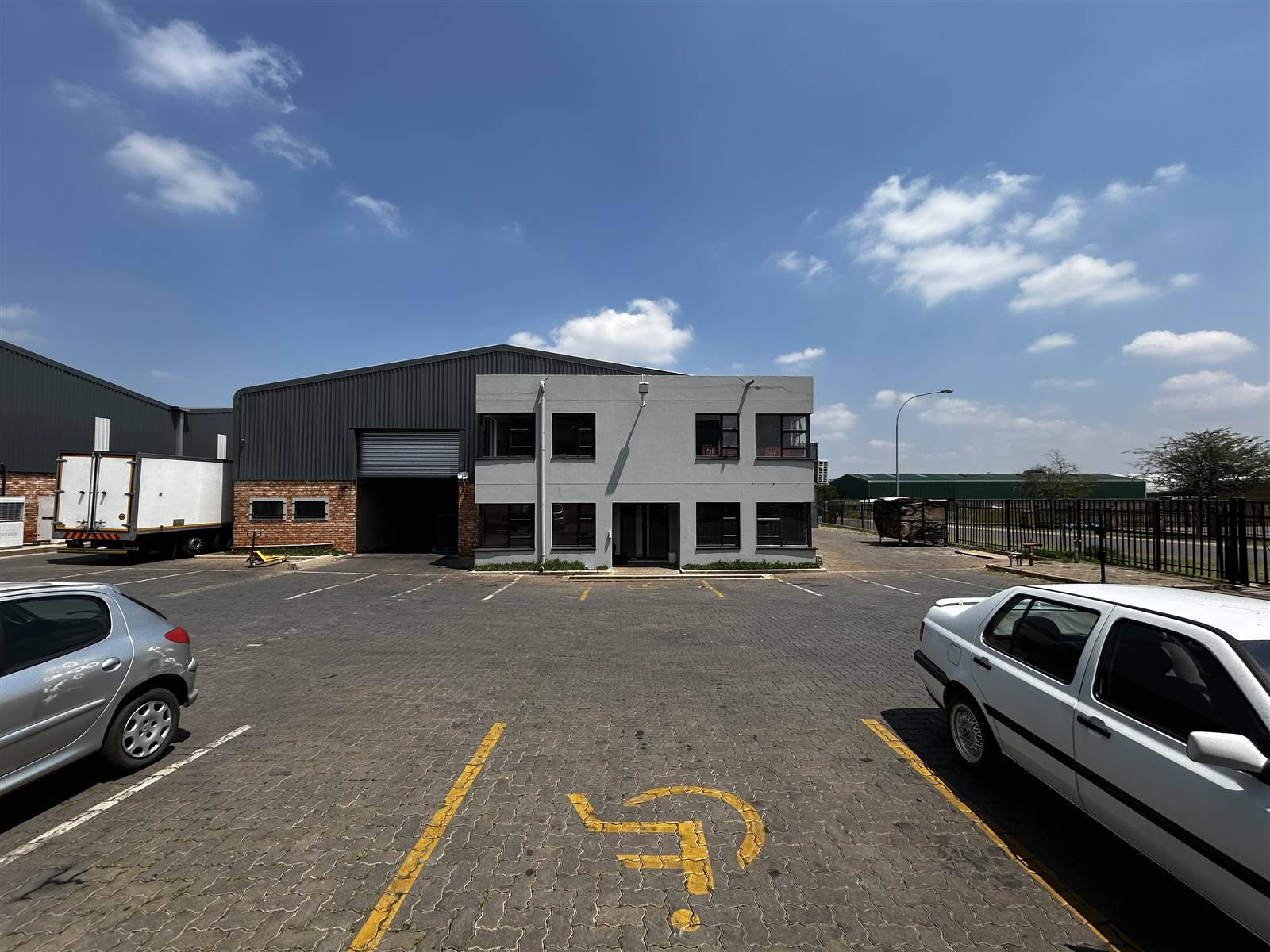 4033  m² Industrial space in Olifantsfontein photo number 3