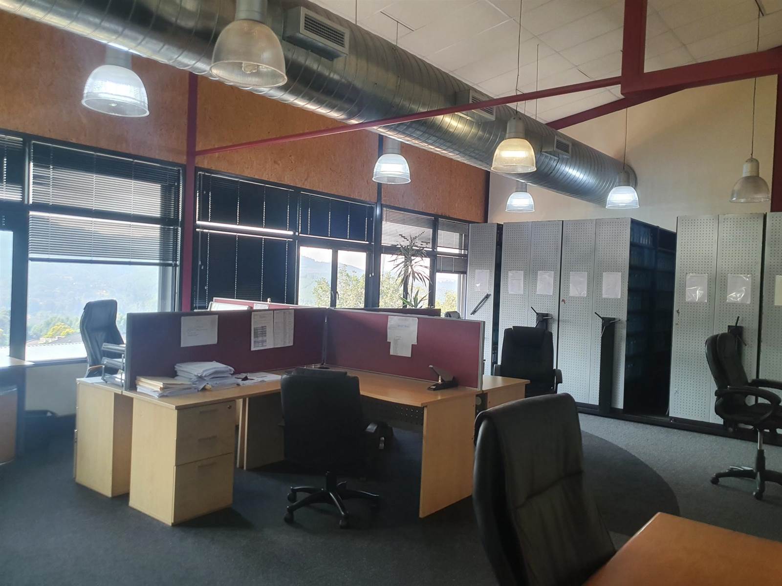 542  m² Office Space in Montrose photo number 5