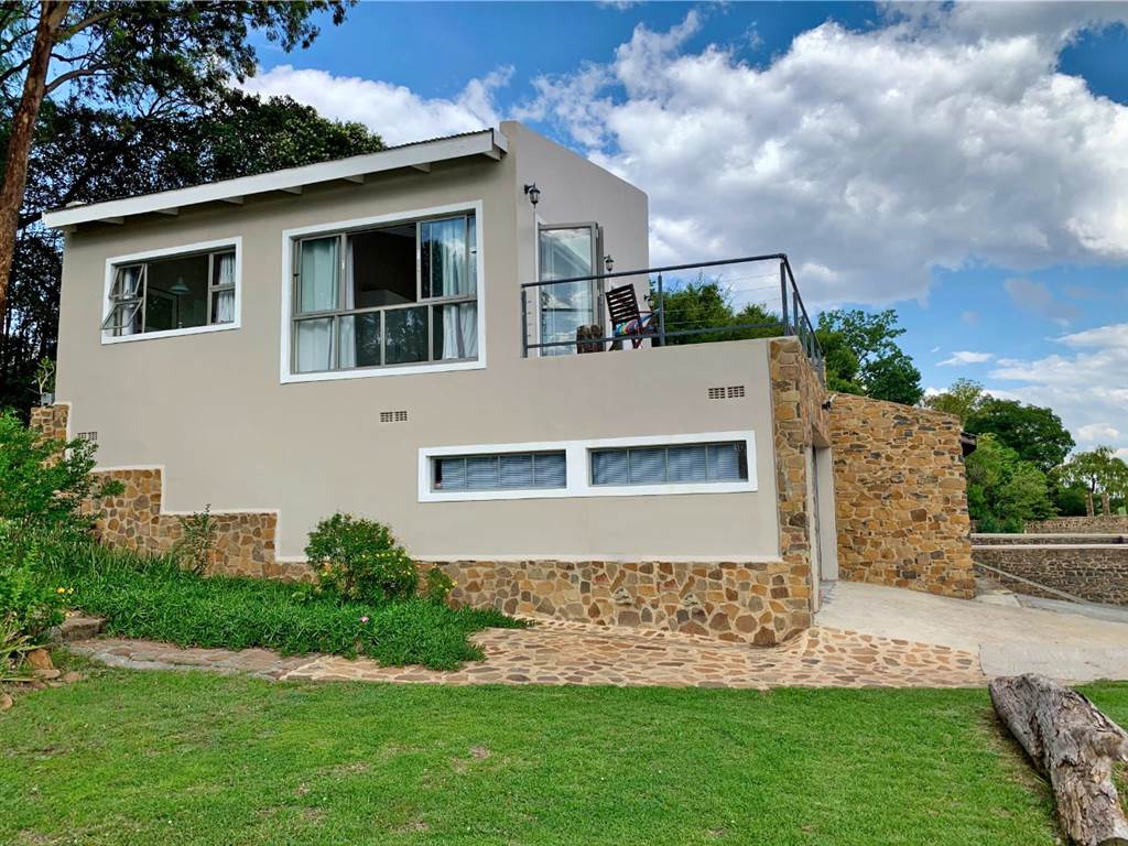 6 Bed House in Vaal Marina photo number 13
