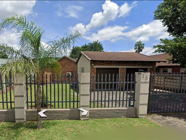 3 Bedroom House 3 Bedroom House
