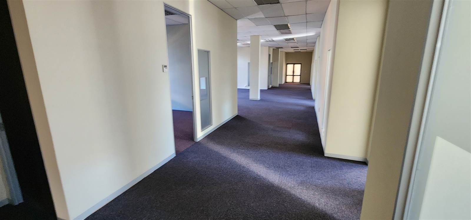 313.2  m² Commercial space in Highveld photo number 4