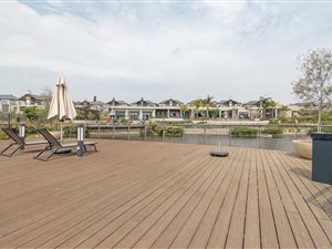 2 Bed Apartment in The Polofields