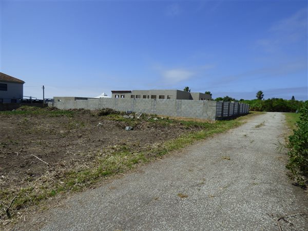 962 m² Land