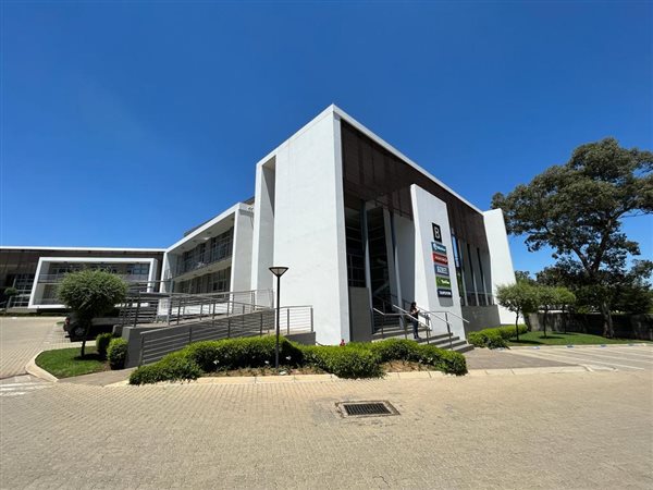998  m² Commercial space in Broadacres