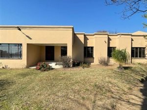 5 Bed House in Arbor Park