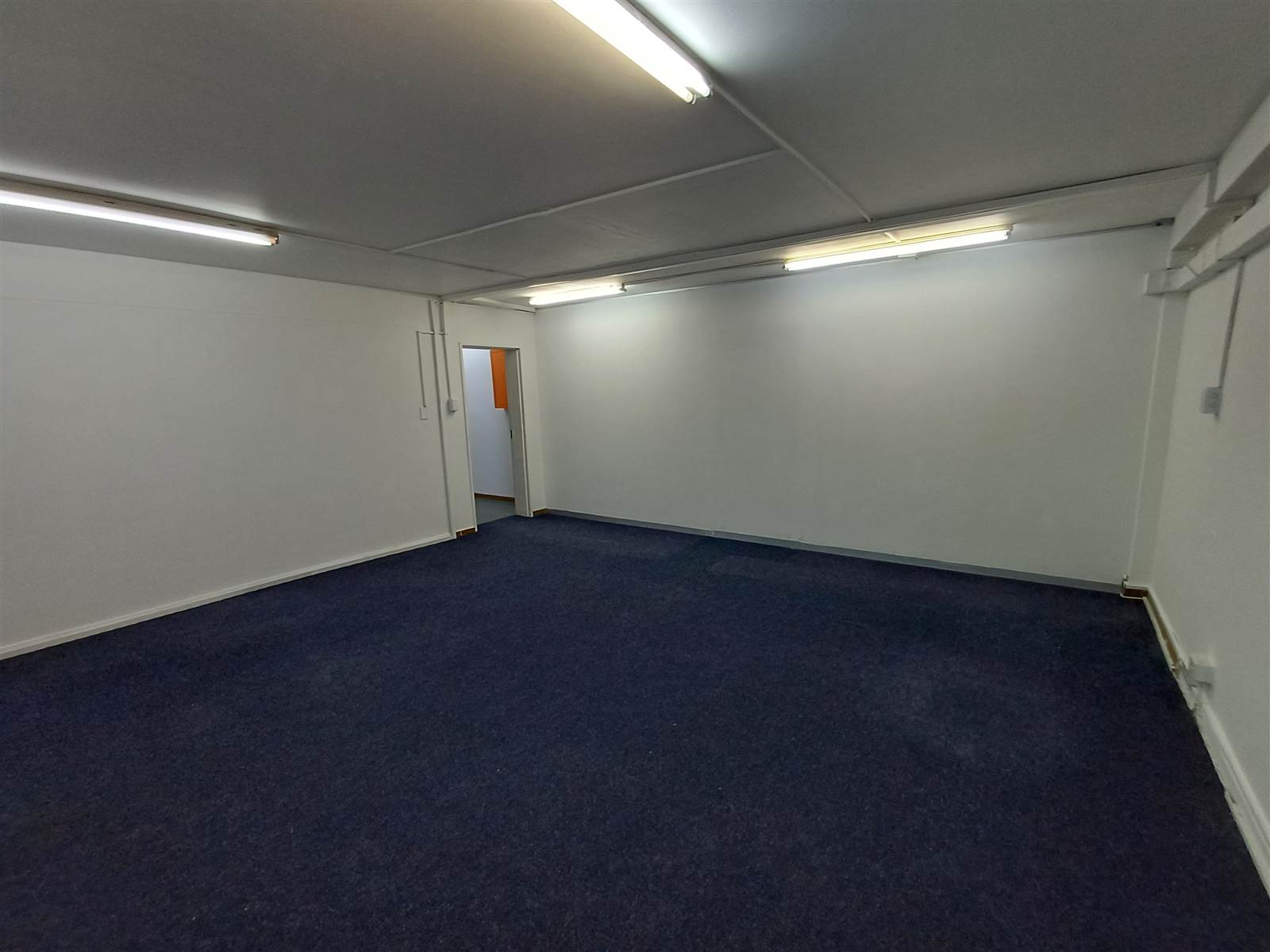 560  m² Commercial space in Windermere photo number 6