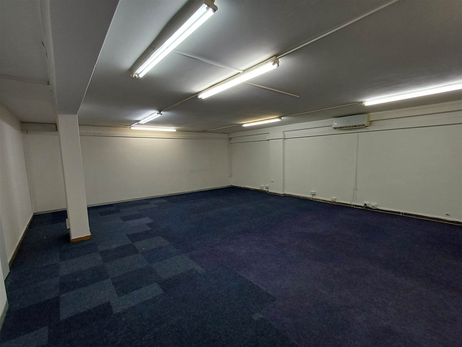 560  m² Commercial space in Windermere photo number 17