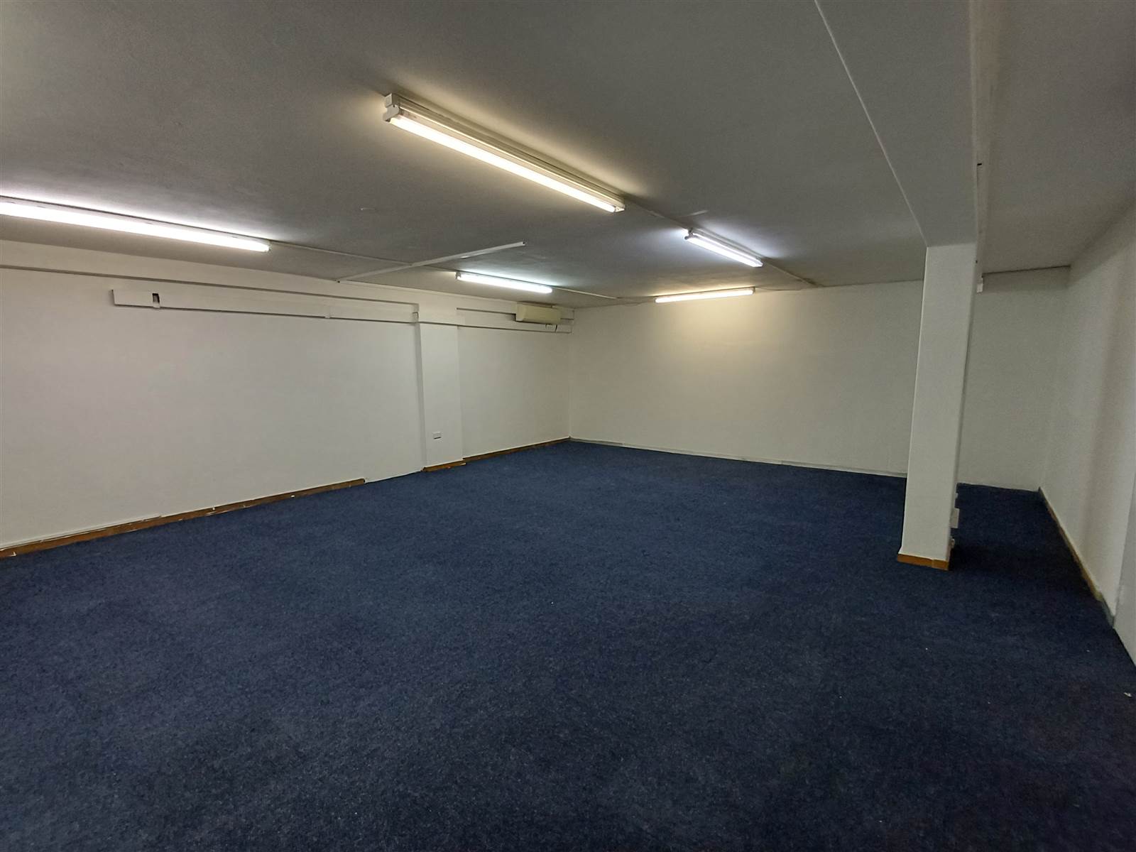 560  m² Commercial space in Windermere photo number 15