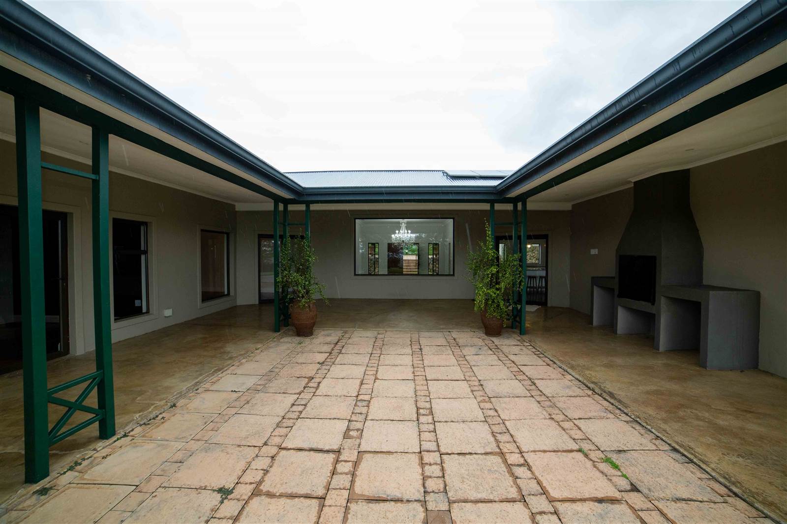 4 Bed House in Intaba Ridge Secure Eco Estate photo number 5