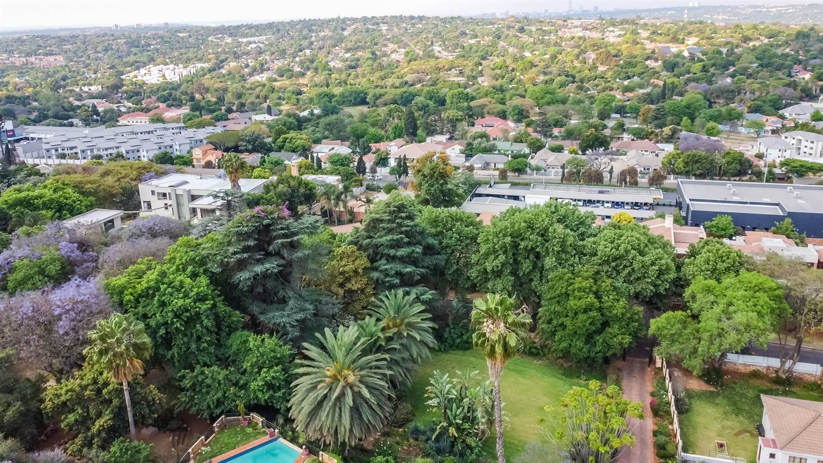 1307 m² Land available in Northcliff photo number 9