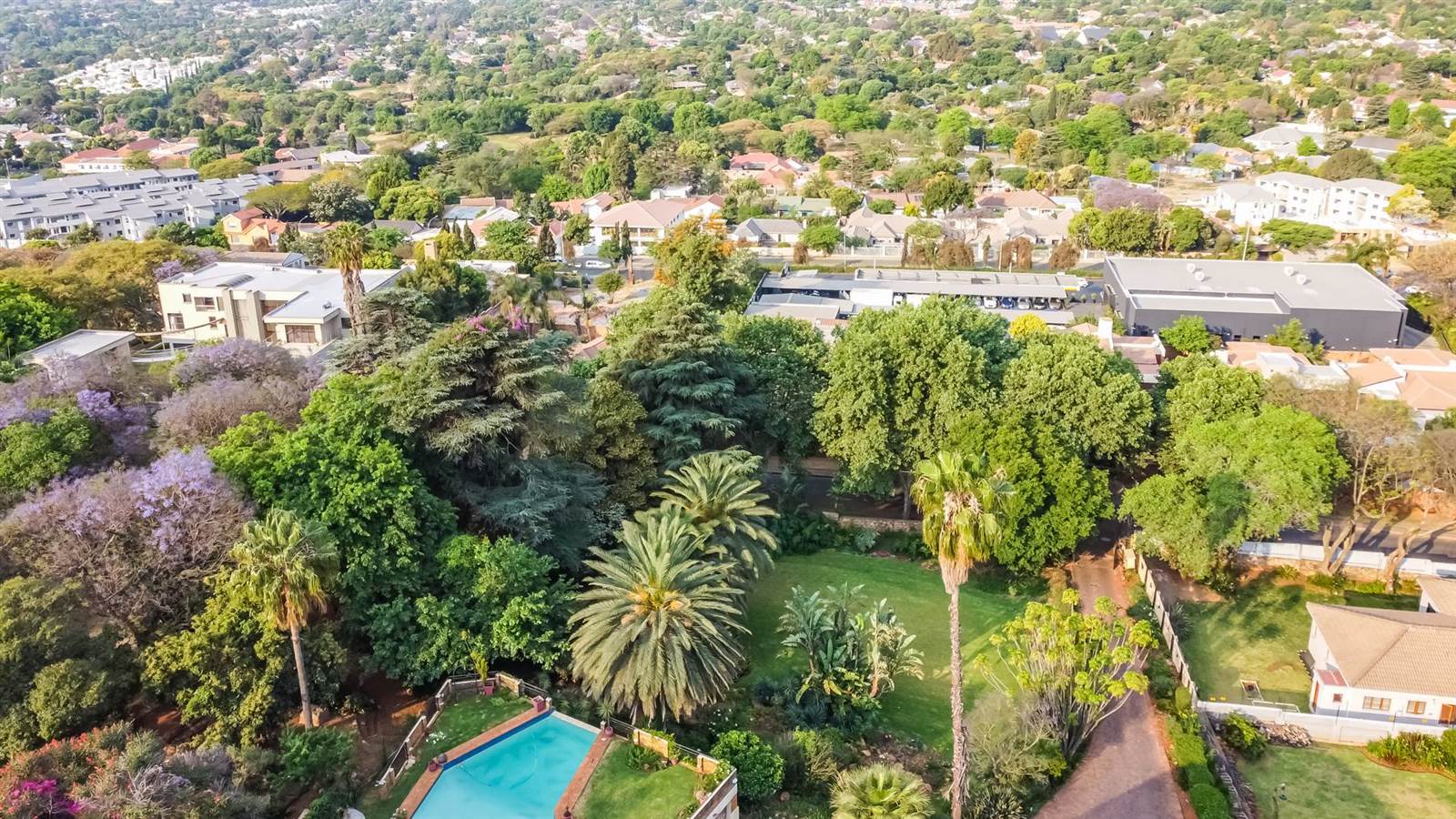1307 m² Land available in Northcliff photo number 7