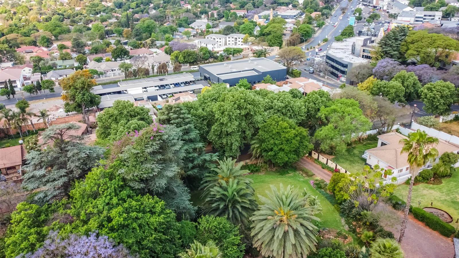 1307 m² Land available in Northcliff photo number 8