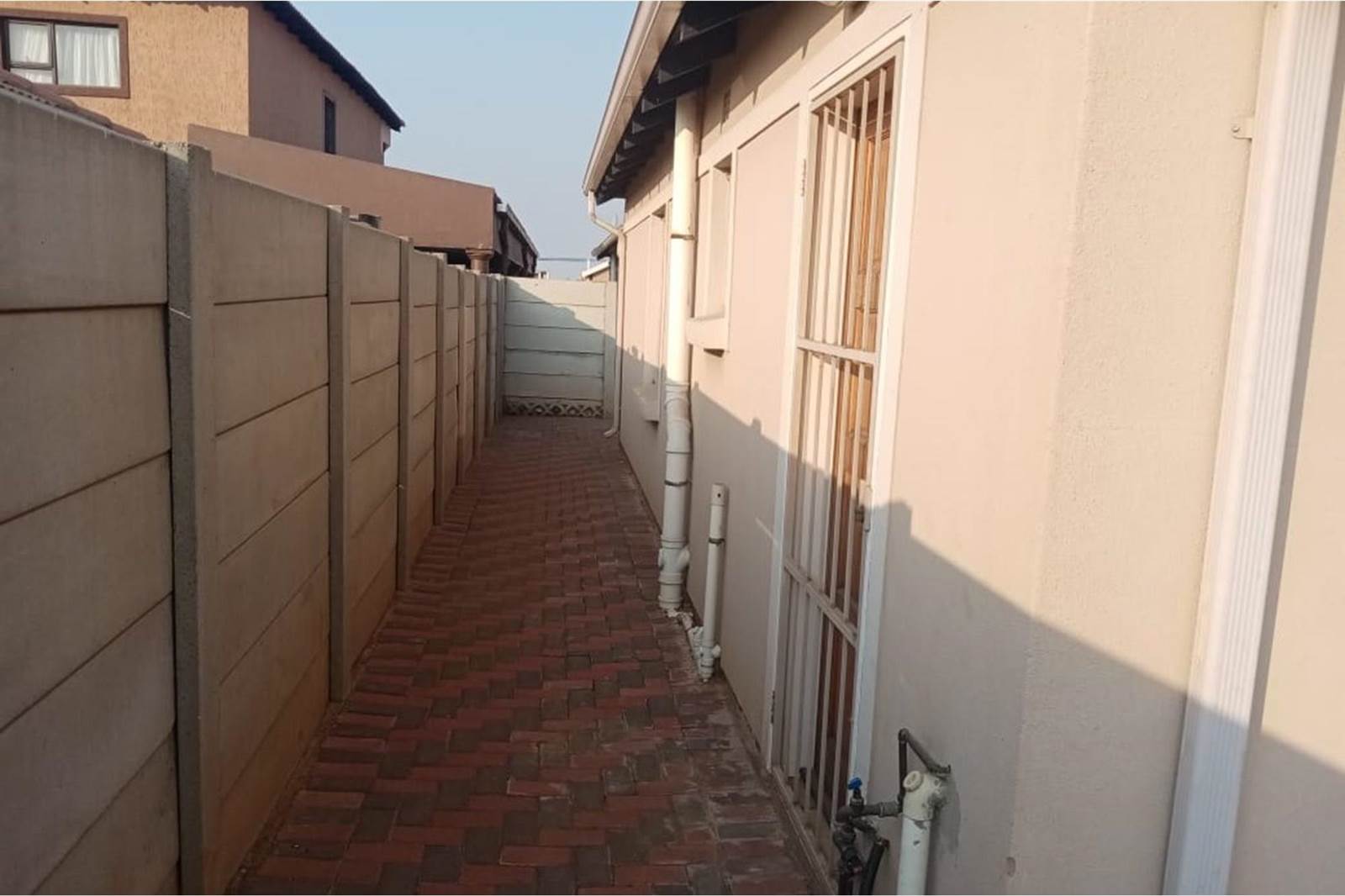 3 Bed House in Leopards Rest Security Estate photo number 23