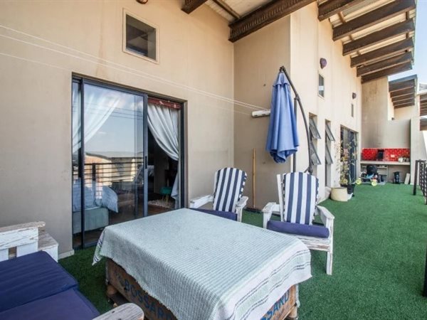 3 Bedroom Townhouse 3 Bedroom Townhouse