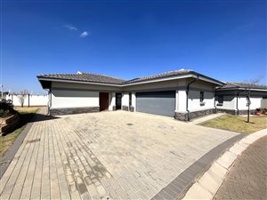3 Bed House in Eastland Mature Lifestyle Estate