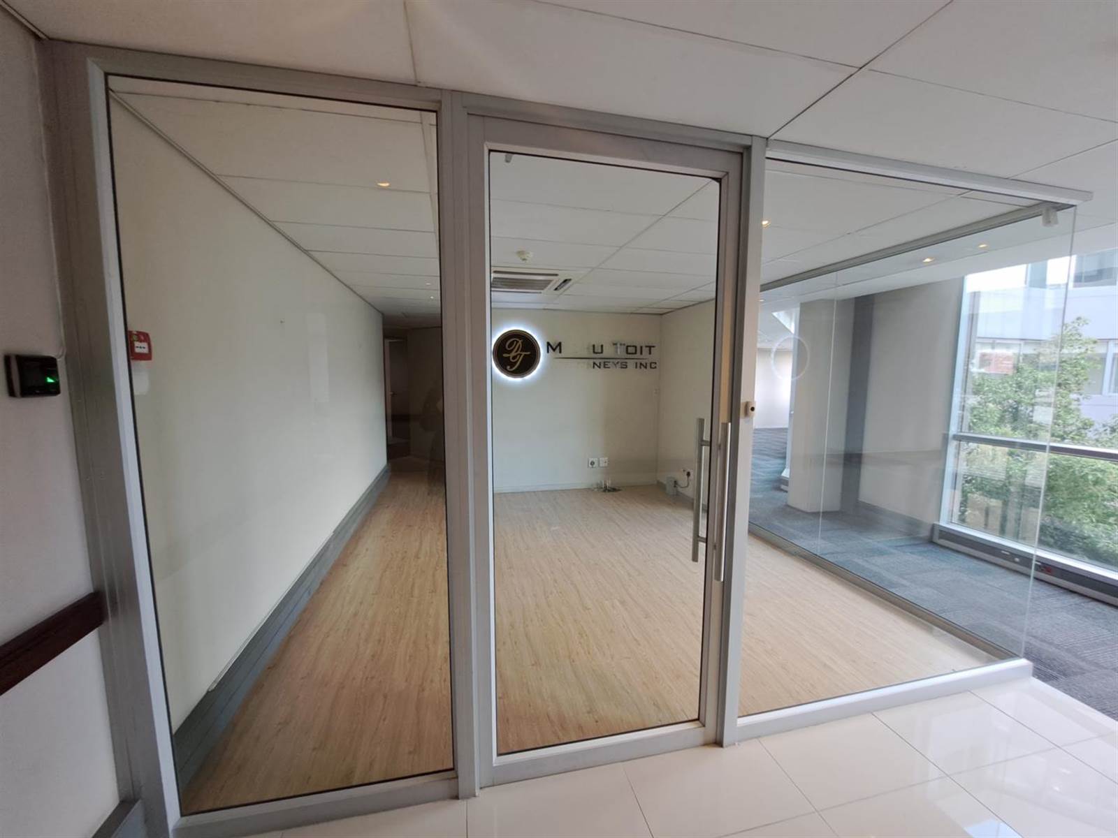200  m² Office Space in Centurion CBD photo number 1
