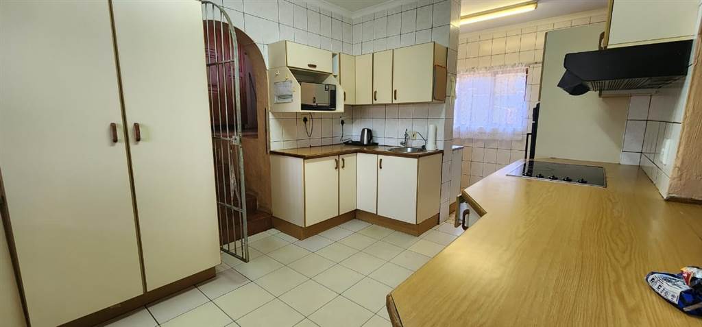 3 Bed House in Nyala Park photo number 3
