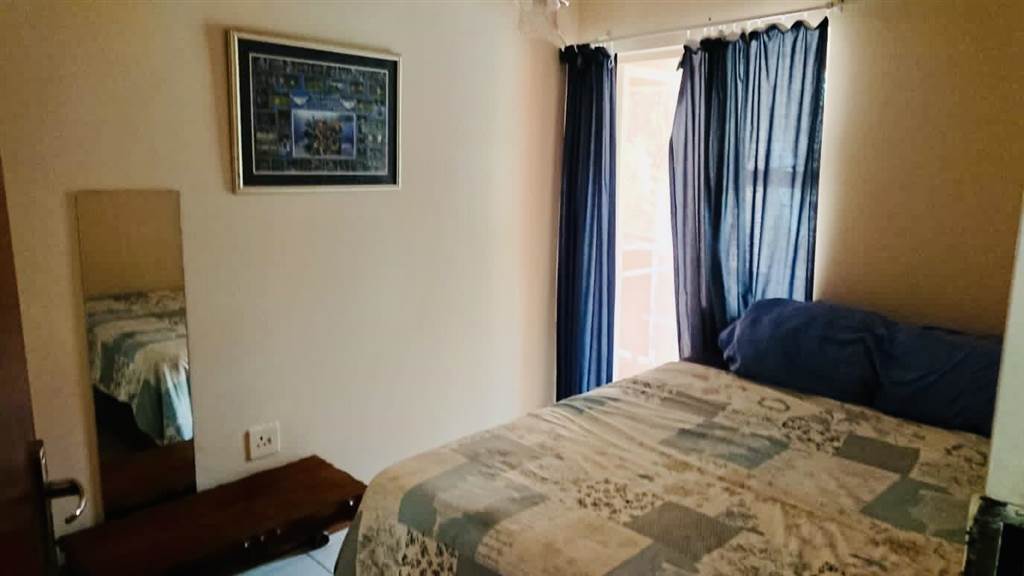 3 Bed Apartment in Vryheid photo number 9