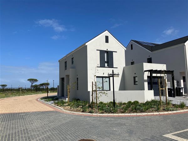 3 Bed House in Acorn Creek Lifestyle Estate