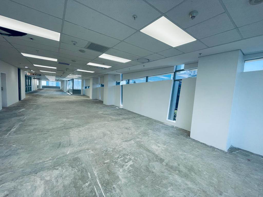 1700  m² Commercial space in Sandown photo number 14