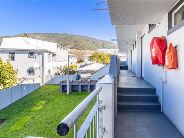 1 Bed Apartment in Northern Paarl
