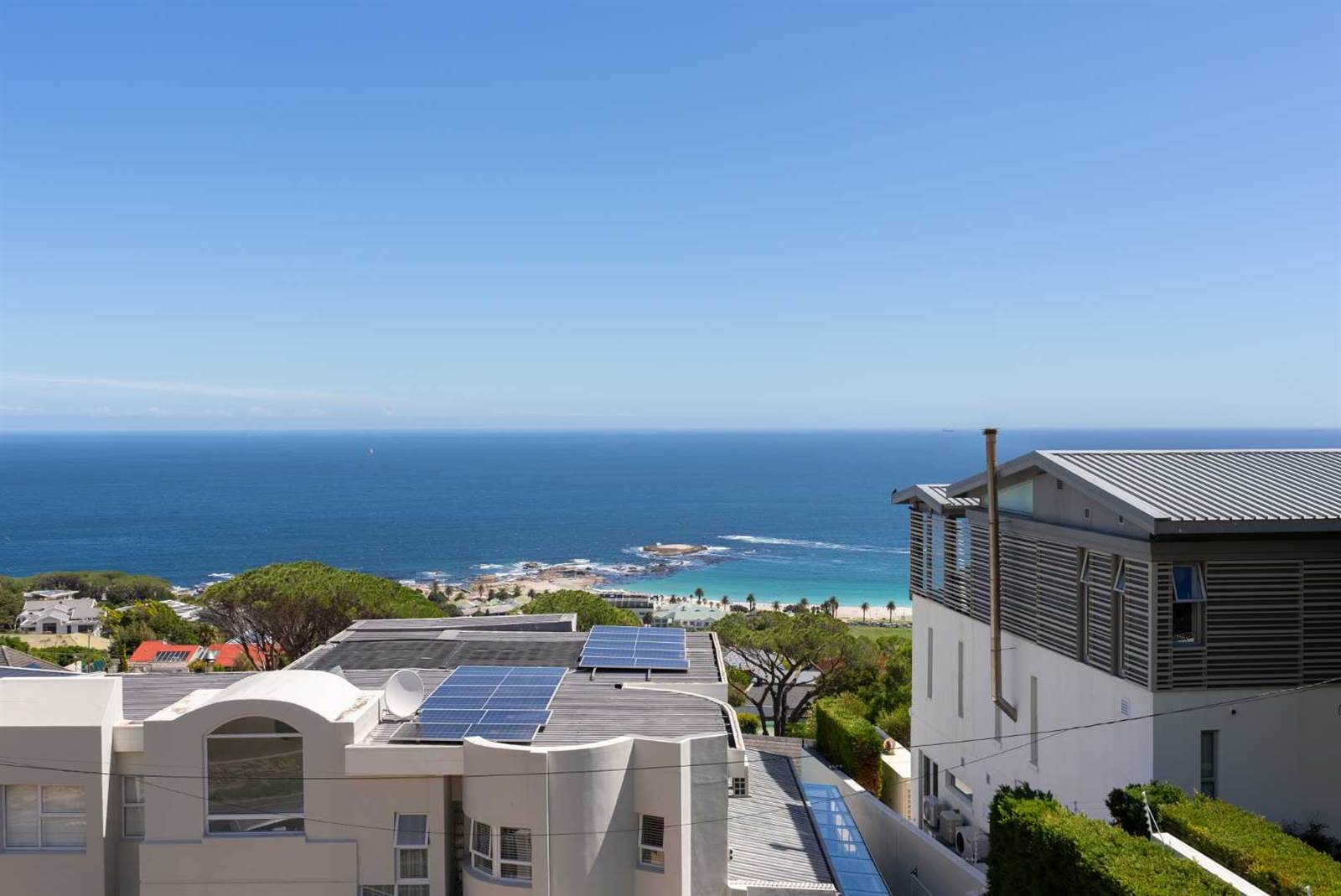 4 Bed House in Camps Bay photo number 26