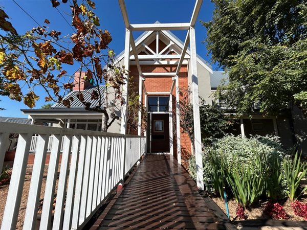 3 Bedroom House 3 Bedroom House