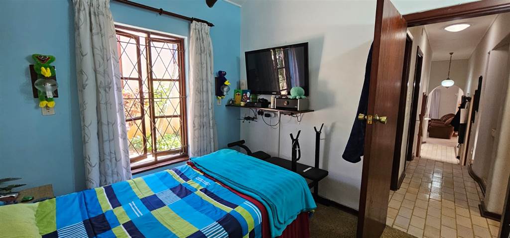 3 Bed Simplex in Uvongo photo number 17
