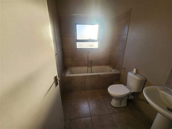 2 Bedroom Flat