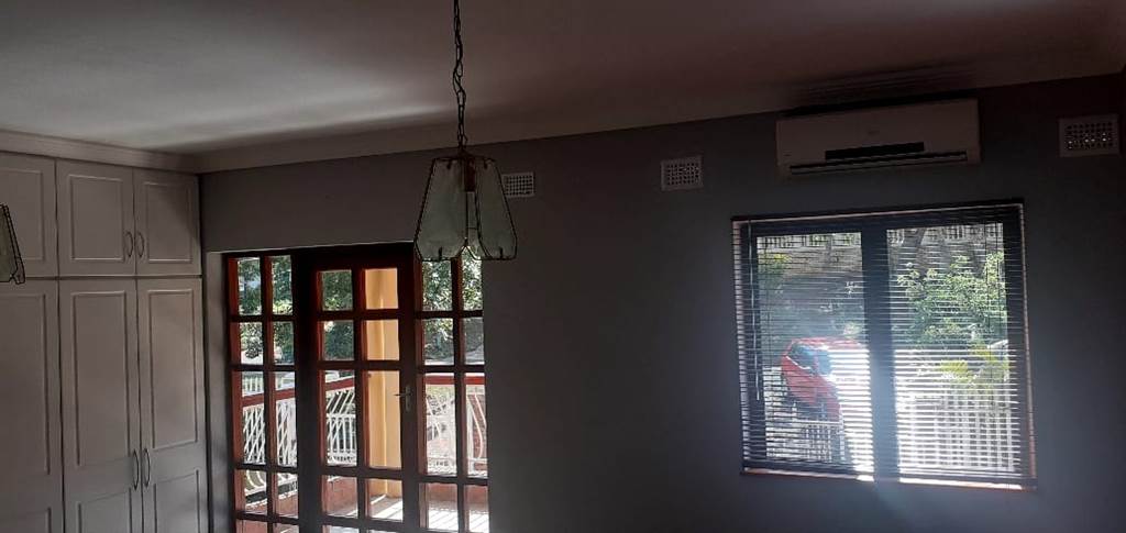 3 Bed Townhouse in Empangeni Central photo number 5