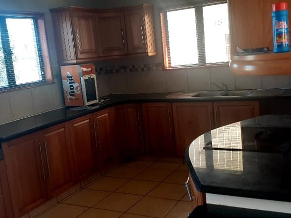 3 Bed Townhouse in Empangeni Central