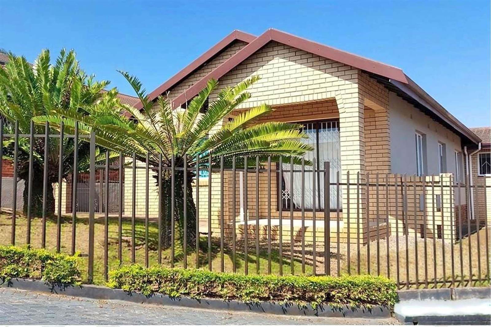 3 Bed House in Allandale photo number 1