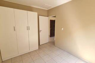 3 Bed Townhouse in Meyerton photo number 8