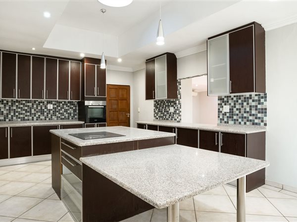 3 Bedroom House 3 Bedroom House