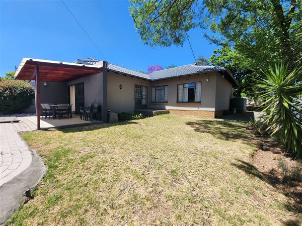 3 Bedroom House 3 Bedroom House