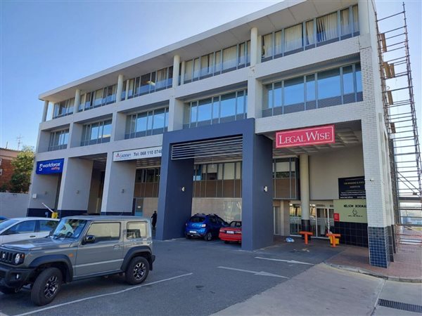 291  m² Commercial space in Blackheath