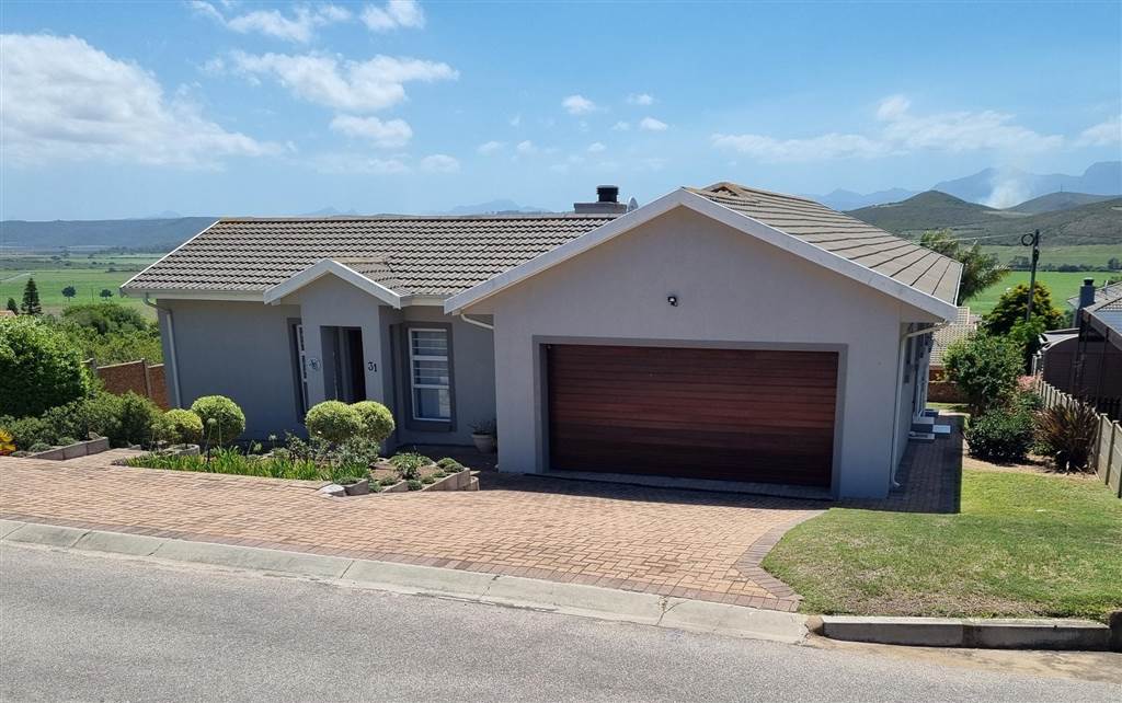 3 Bedroom House 3 Bedroom House