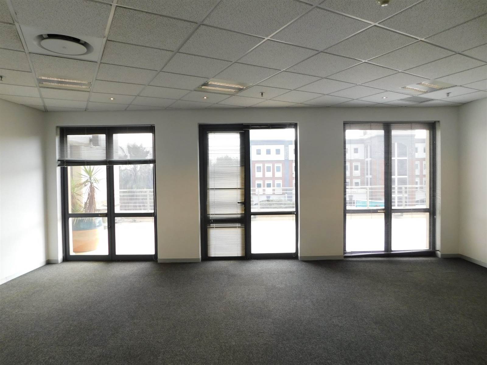 1356  m² Commercial space in Rosebank photo number 15