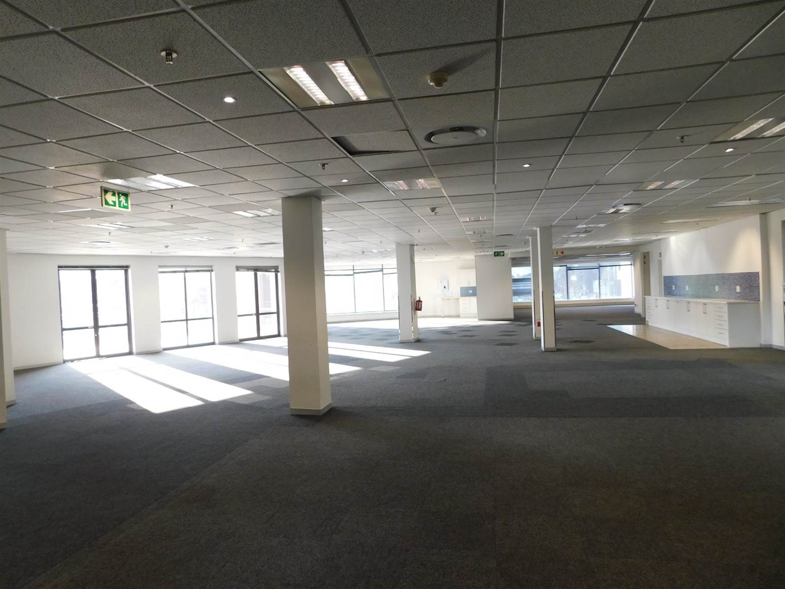1356  m² Commercial space in Rosebank photo number 7