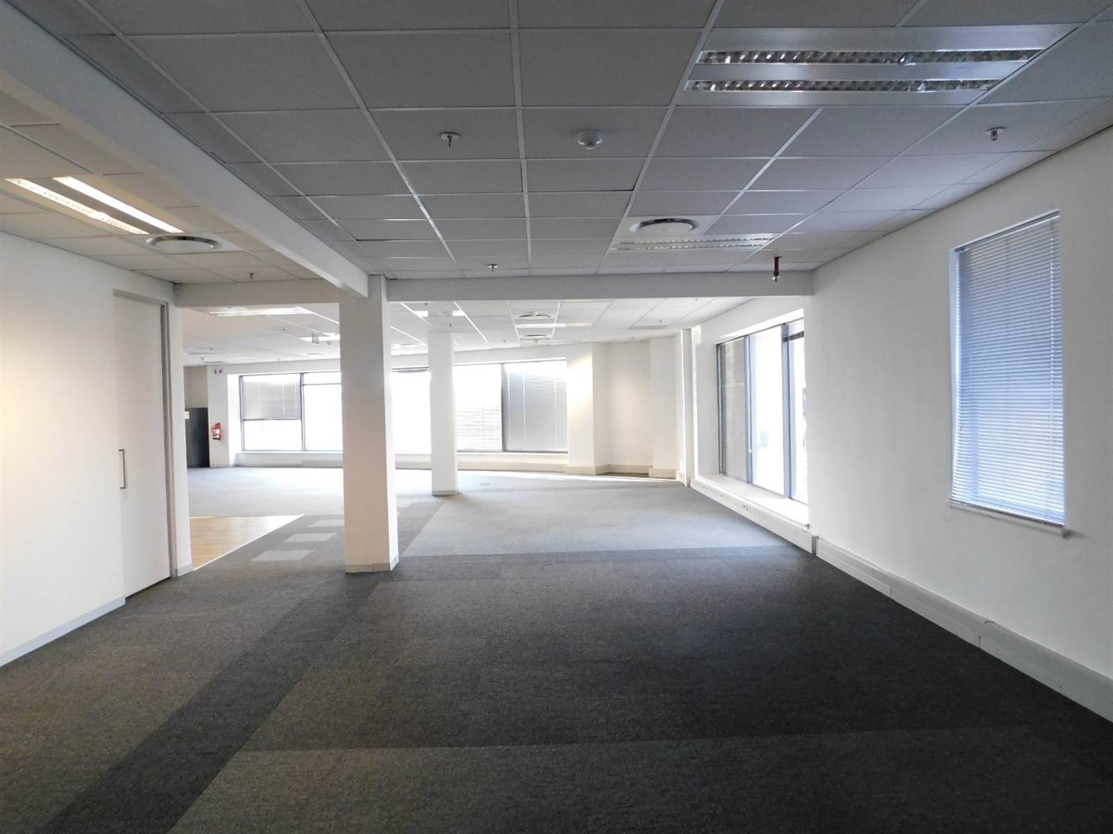 1356  m² Commercial space in Rosebank photo number 6