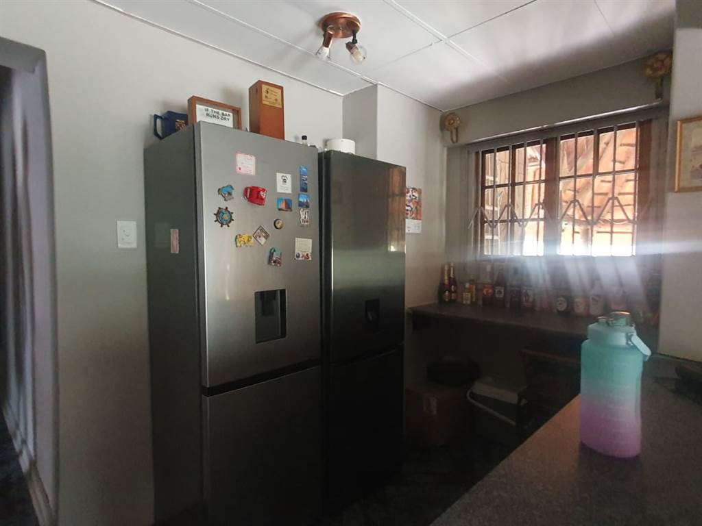 3 Bed House in Bo Dorp photo number 11